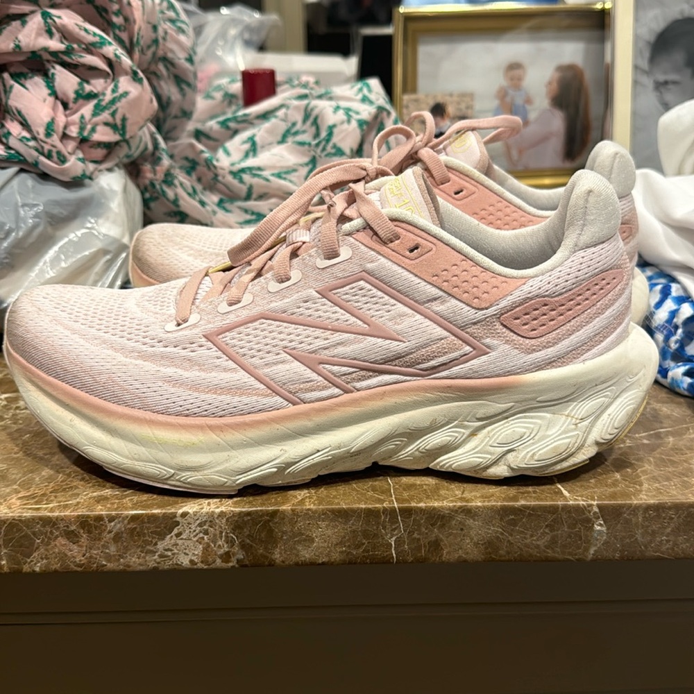 New Balance Fresh Foam X 1080 pink size 7.5